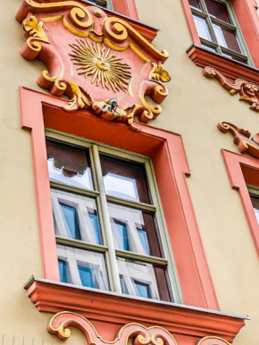 Sunny Hostel 49